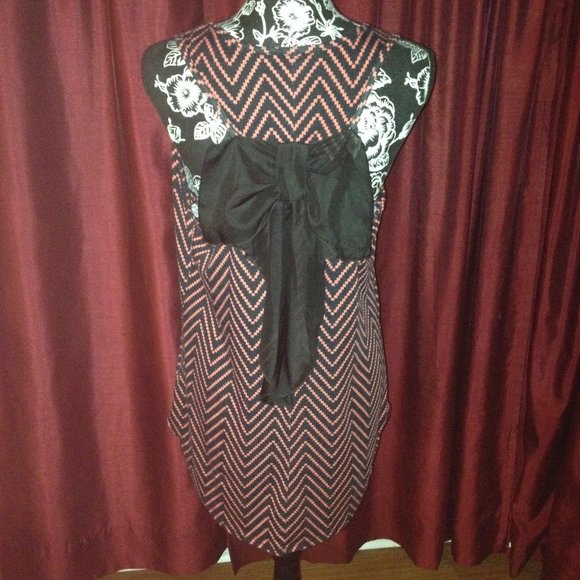 Free Kisses Red/Black Striped Tank w/Bow Detail - Picture 2 of 13